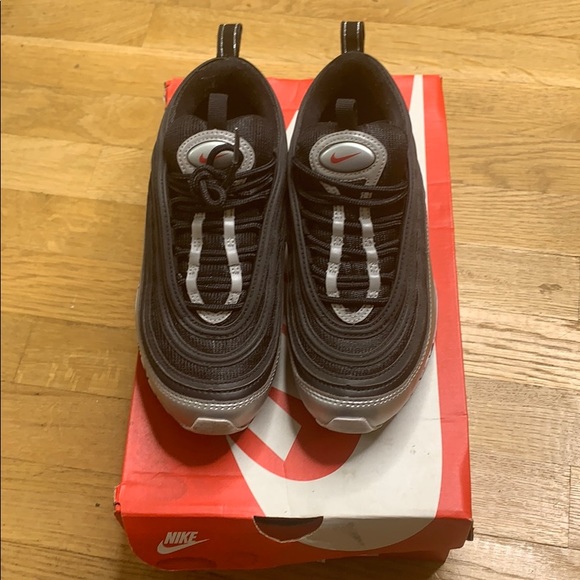 Nike Air Max 97 size 4 in men us size - Picture 2 of 6